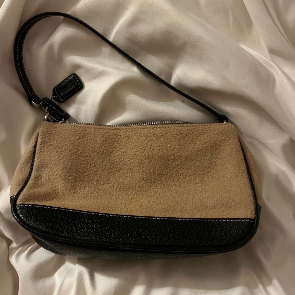 COACH 7717 Brown Tweed Baguette Bag